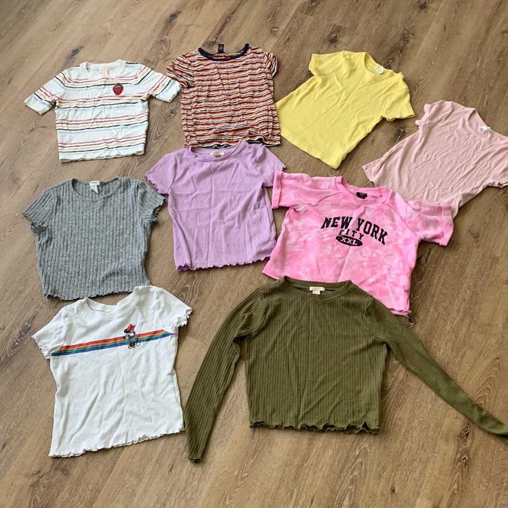 Forever 21 Girls Lot of tops size 9/10. Back to School